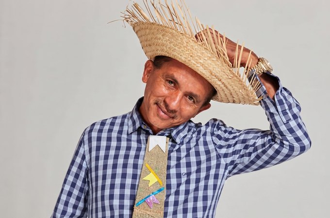 Manoel Gomes, o Caneta Azul, desabafa após derrota nas eleições: 'Só quem se arrisca merece viver o extraordinário'