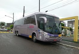 Ônibus interestaduais são alvos de criminosos na BR-101, em Alagoas