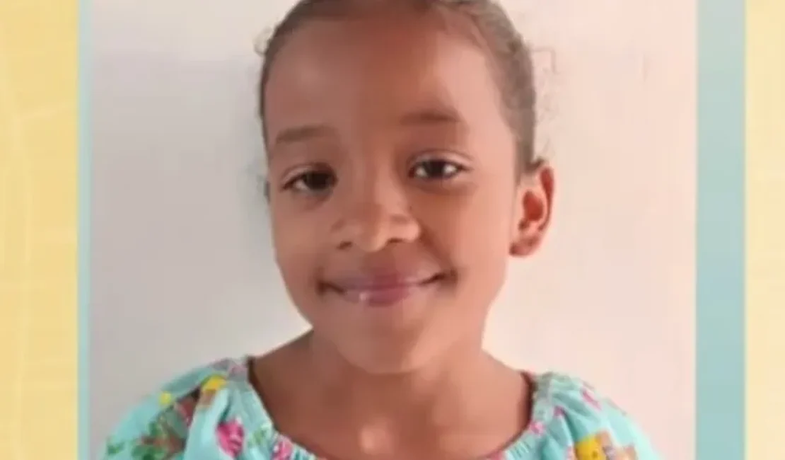 Criança de 11 anos morre após ser jogada em piscina, durante brincadeira em balneário, em Anadia