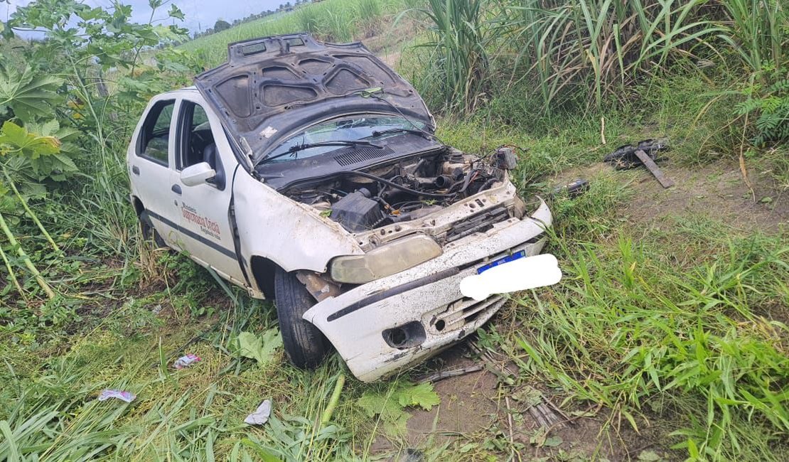 Colisão após capotamento de carro deixa motorista ferido no Miaí de Baixo, em Coruripe