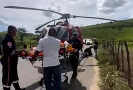 Grave acidente deixa jovem preso às ferragens no interior de Alagoas