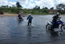 Alunos de nivelamento em Rocam percorrem trilha de Arapiraca à Lagoa da Canoa