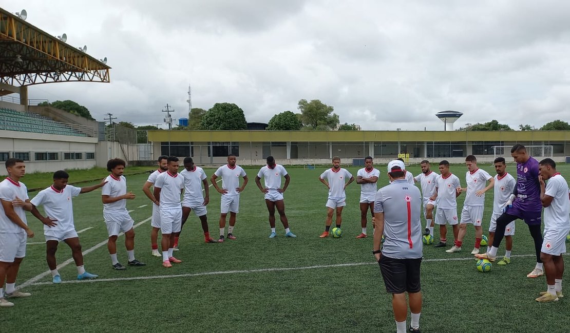 Rio Branco-AC realiza treino no estádio da UFAL, em Maceió visando confronto contra o ASA pela Série D