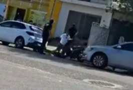 Homem é colocado em carro por pessoas vestidas como policiais civis e desaparece em Coruripe