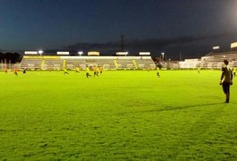 Após treino coletivo, Foiani relaciona os atletas que enfrentarão o Botafogo-PB