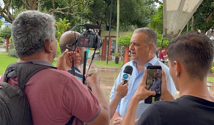 ﻿Alfredo Gaspar lamenta soltura de assassinos confessos de casal em Coruripe