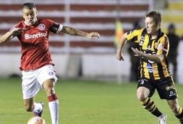 Inter cai na altitude e perde na estreia da Libertadores