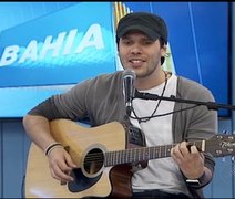 Chiclete com Banana anuncia Rafa Chaves como novo cantor do grupo