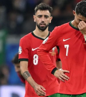 Assim como Bruno Pianissolla do ASA, goleiro defende 3 pênaltis e coloca Portugal nas quartas da Euro