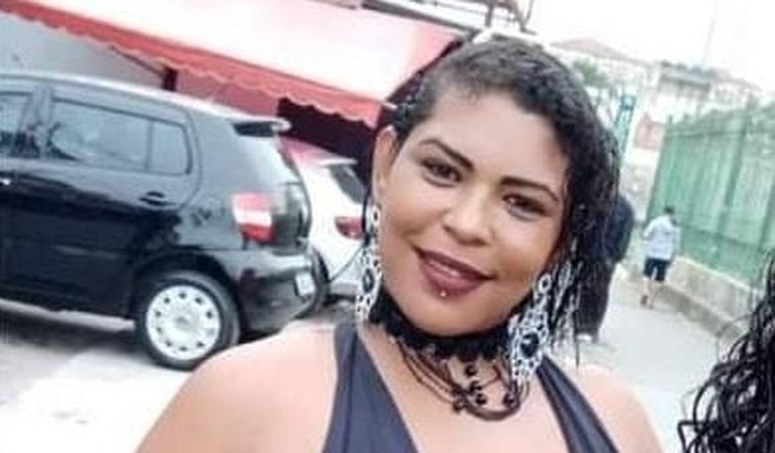 Mulher é assassinada a facadas pelo ex-marido dentro de bar, em Campo Alegre