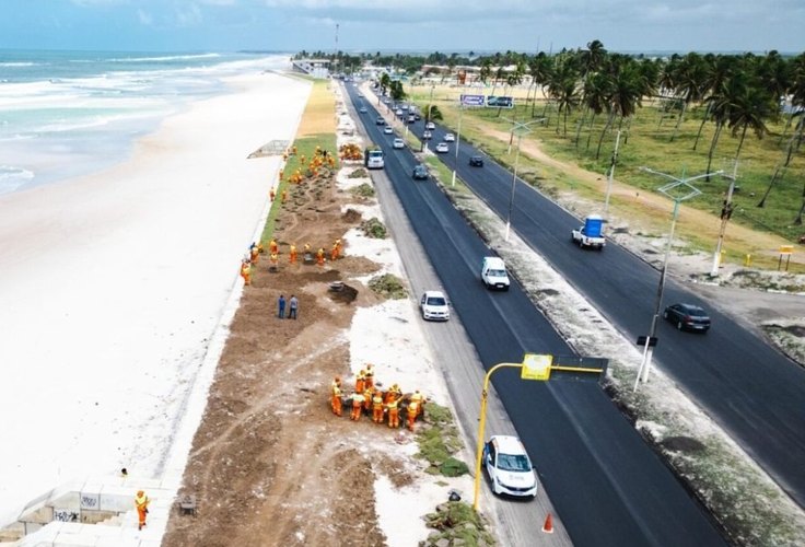 Prefeitura de Maceió e órgãos ambientais têm dez dias para explicar sobre retirada de restinga de praias da capital