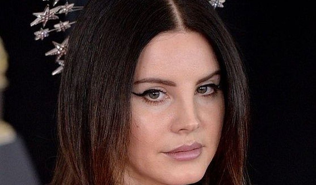 Músico de Lana Del Rey é roubado no Rio de Janeiro e detona o Brasil