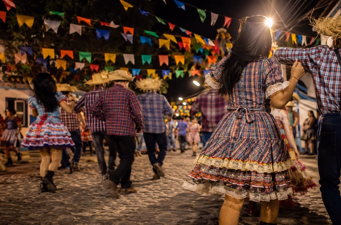 São João em Penedo 2026: guia dos arraiás valoriza a cultura popular nos bairros penedenses