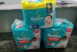 Com faca, homens roubam fraldas e kits de hidratante de farmácia em Arapiraca