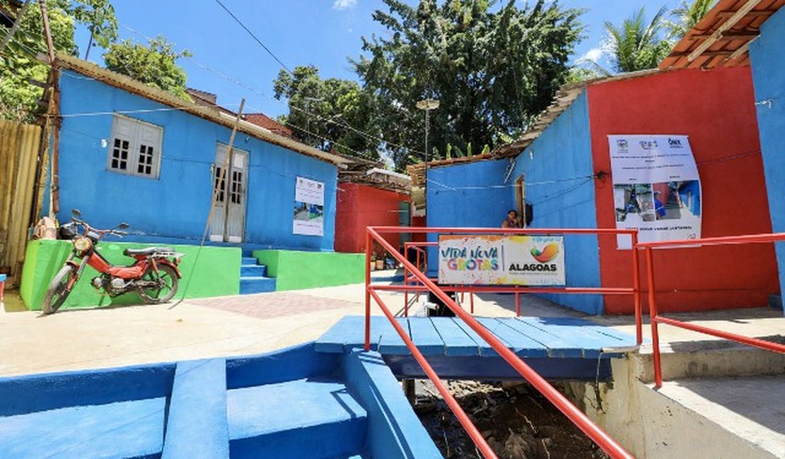 Vida Nova nas Grotas beneficia mais de 300 famílias no Antares