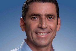 Prefeito de Limoeiro desmente informação de nova eleição no município