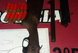 Menor é apreendido portando arma em São Sebastião