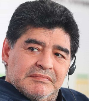 Junta médica afirma que atendimento a Maradona foi inadequado e deficiente