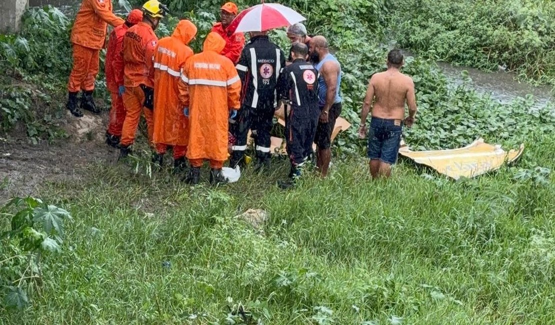 Mulher fica ferida após cair de ponte no Sertão de Alagoas