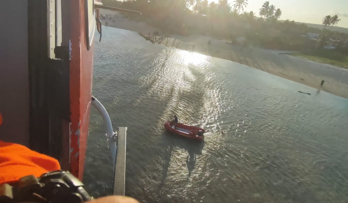 Bombeiros localizam corpo de menino de 13 anos que havia desaparecido no mar, na ﻿Barra Nova