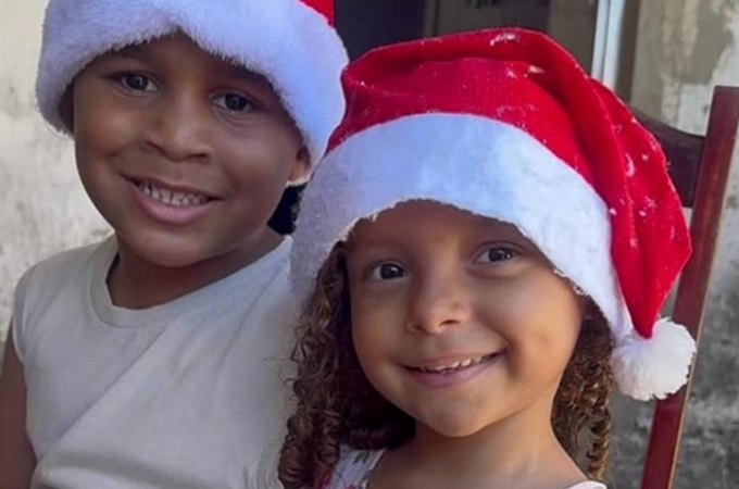 Duas crianças morrem após pilastra desabar nos fundos de residência em Maceió
