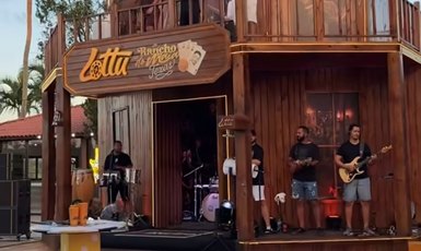 Grupo de pagode arapiraquense Gingado anima fim de tarde no Rancho do Maia