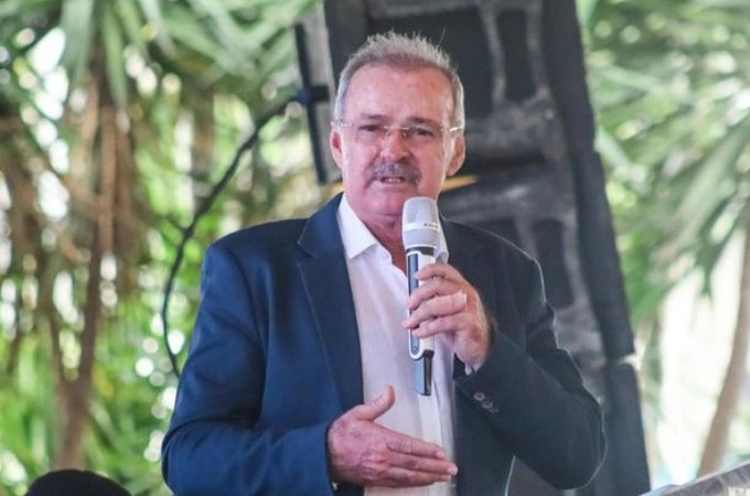 Prefeito de Taquarana, Geraldo Cìcero, é investigado por utilizar caçambas da Prefeitura em sua propriedade particular