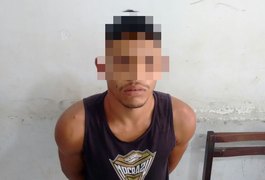 PM apreende menor com armas e moto roubada no povoado Pé Leve