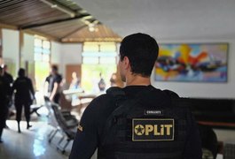 MPAL e Polícia Civil resgatam pacientes de clínica irregular em Maceió