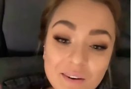 Influencer revela como descobriu que irmã mais velha era a sua mãe: