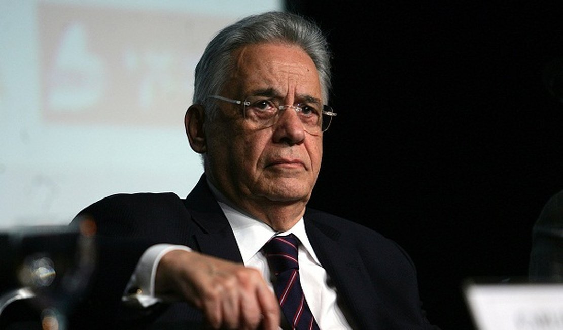 PF abre inquérito sobre compra de termoelétricas no governo FHC