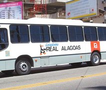 Passageiros prendem suspeitos de tentar assaltar ônibus com fios