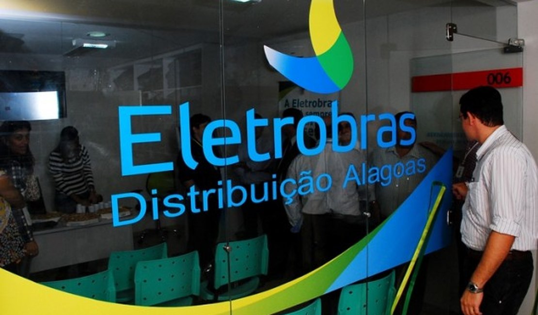 Eletrobras suspende fornecimento de energia para três prefeituras do interior de Alagoas