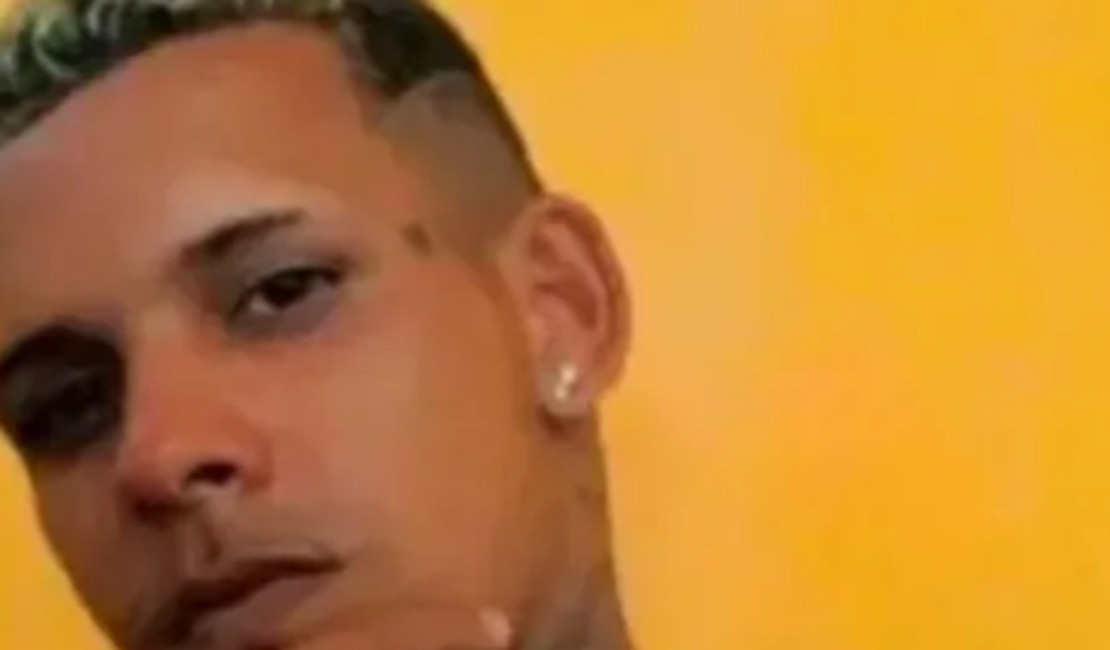Jovem que estava bebendo com ex-companheira de vizinho é assassinado em São Brás