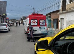 Homem é baleado dentro de estabelecimento no bairro Brasília, em Arapiraca