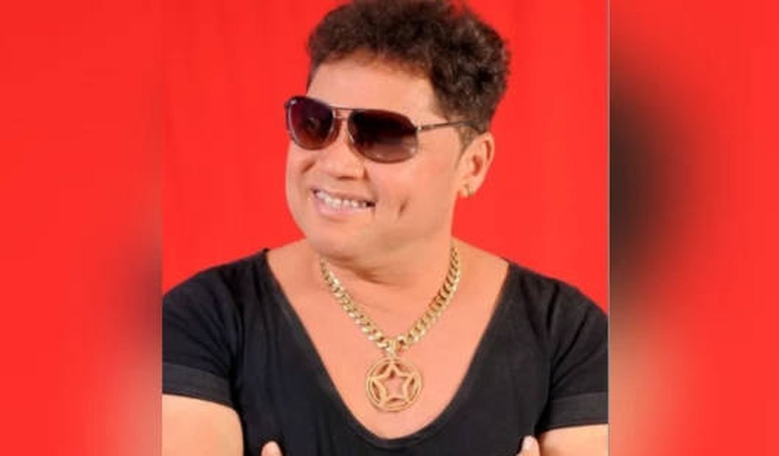 Morre o cantor Ray Douglas, ícone do brega no Pará, aos 68 anos