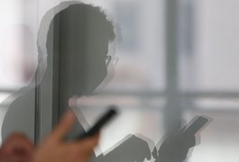 Compradores de celular com restrição criminal são notificados em SP
