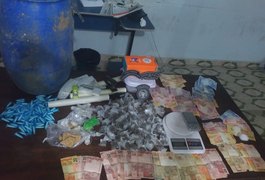 Polícia desarticula ponto de distribuição de drogas em Arapiraca