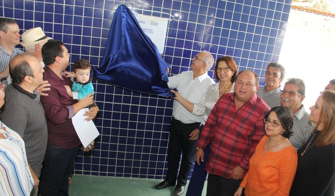 Câmara Municipal de Arapiraca participa da inauguração do Ginásio Acebílio Vieira Leite