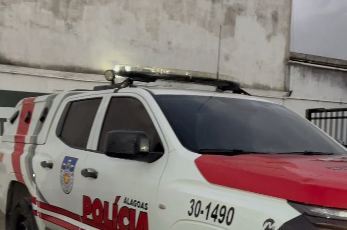 Homem é preso pelo 4º BPM por descumprimento de medida protetiva no Rio Novo