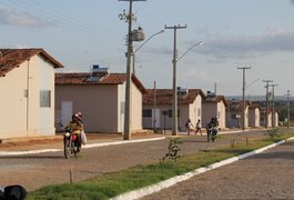 Bandidos arrombam residência e furtam aparelhos eletrônicos em Arapiraca