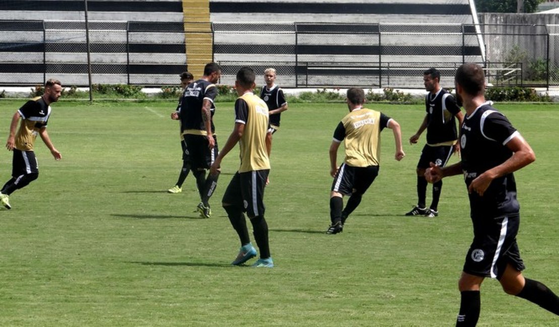 Na véspera do jogo com o CRB, ASA fecha treino para manter concentração