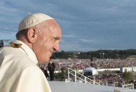 Papa reza para que Deus toque o coração de terroristas