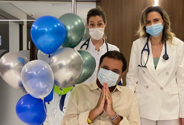 Depois de 22 dias internado, 10 deles em UTI, Geraldo Luís comemora alta hospitalar