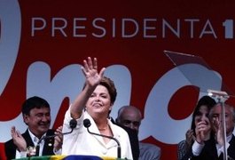 Globo é alvo de protesto durante pronunciamento de Dilma Rousseff; veja