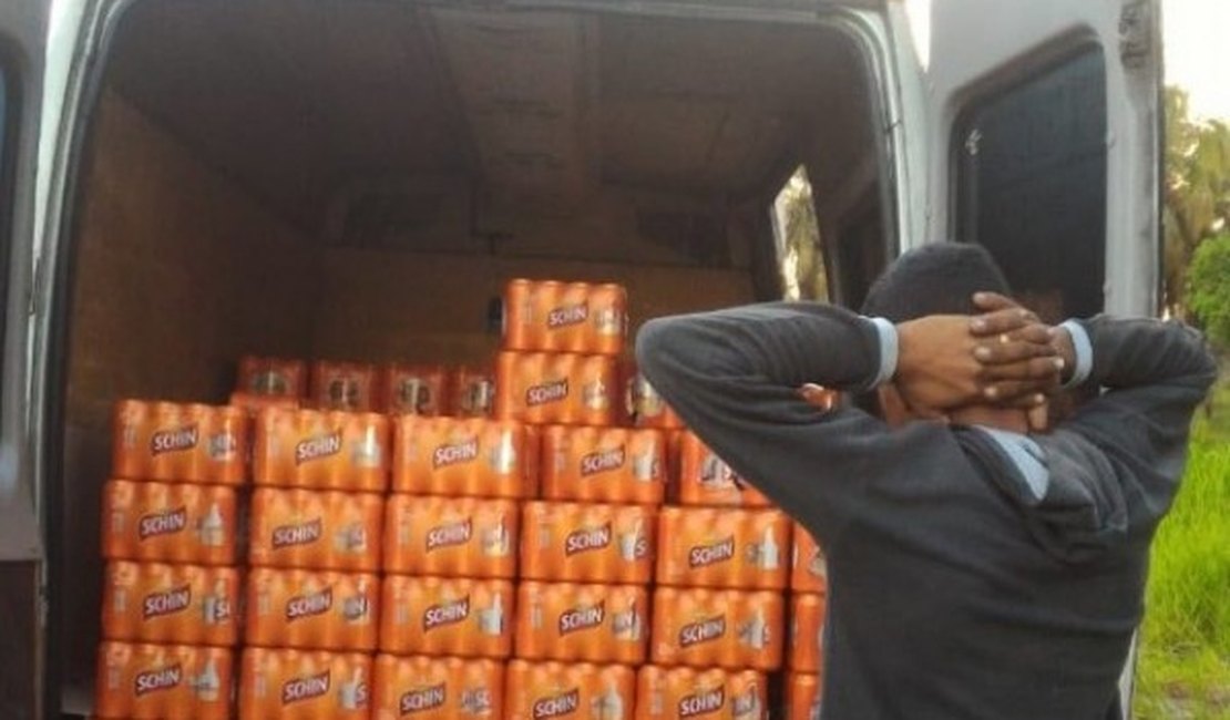 Polícia apreende 650 caixas de cerveja sem nota fiscal