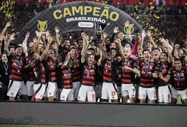 Flamengo vence o Ceará e garante título antecipado do Brasileirão