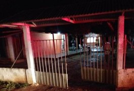Atentado a bala deixa três mortos e um ferido em bar na zona rural de Arapiraca