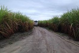 Bando assalta ônibus e aterroriza passageiros em Alagoas