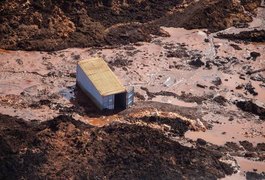 Bombeiros confirmam 200 desaparecidos após rompimento de barragem em Brumadinho